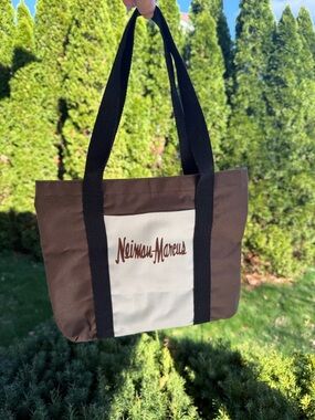 VTG Neiman Marcus Canvas Tote Bag